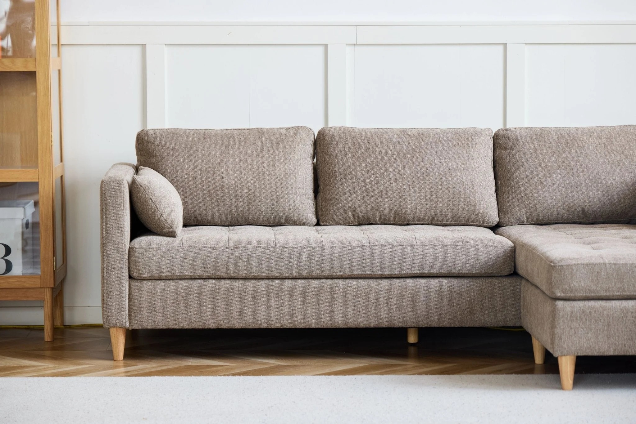 Lulu - Divano con chaise longue reversibile a destra e a sinistra in sabbia - L: 215 x P: 82 x H: 78 cm - Image 11