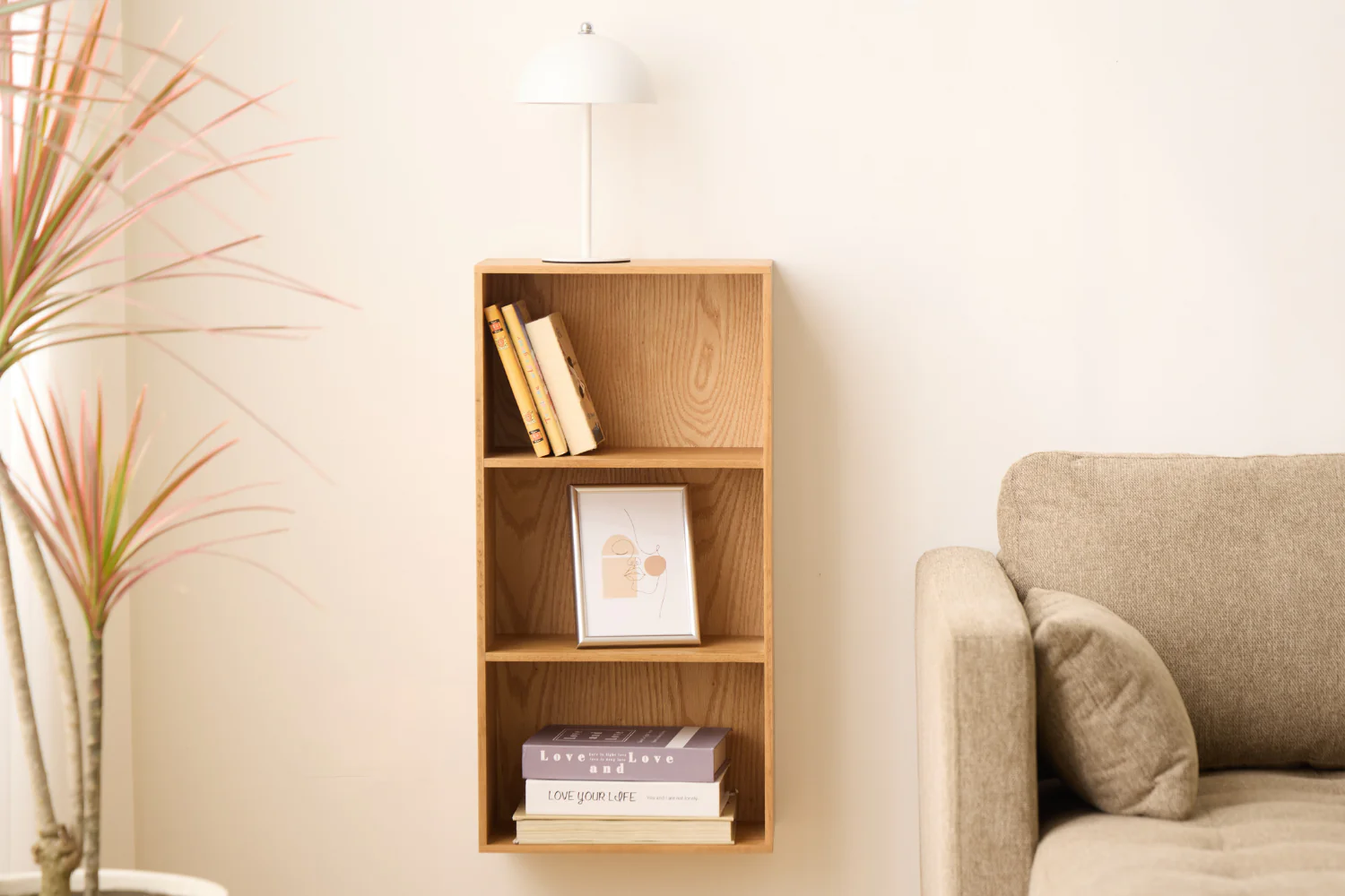 Rumi Scaffale a muro a tre scomparti 33x20x66 cm in rovere con supporto a muro - Image 5