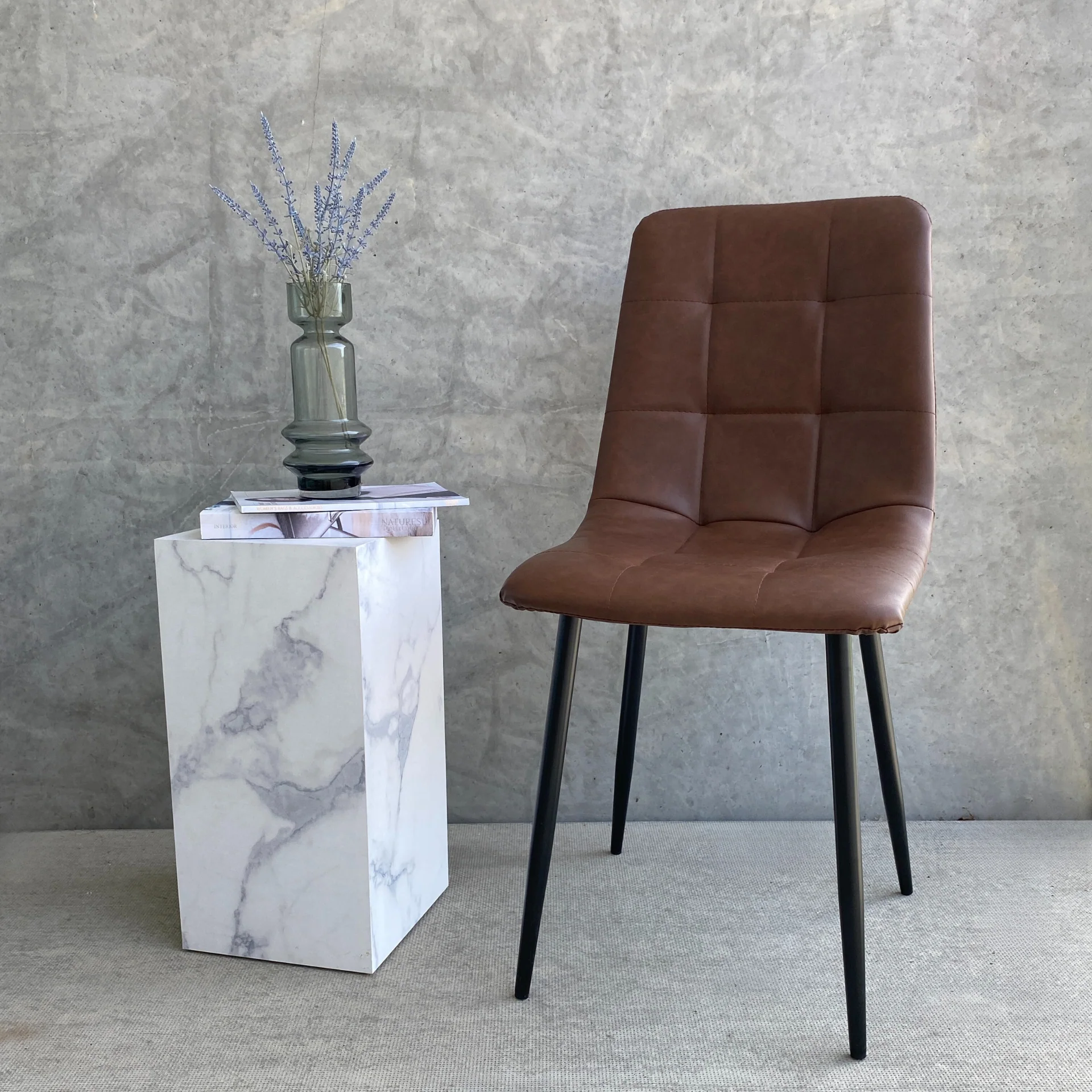 Jessi Sedia da pranzo - Similpelle marrone con gambe in metallo nero - Image 2